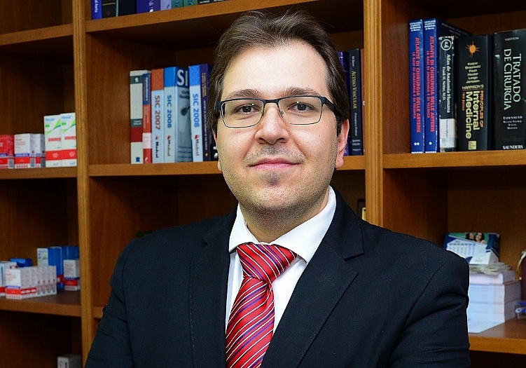 Neuropatia diabética  pode causar formigamento nos pés