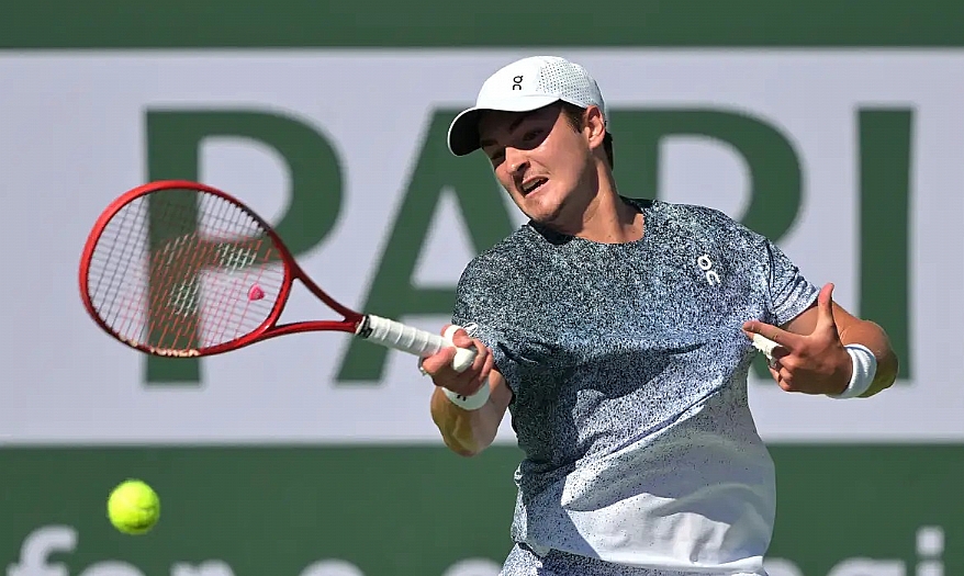 João Fonseca deixa Indian Wells mais confiante, após embate com Sinner