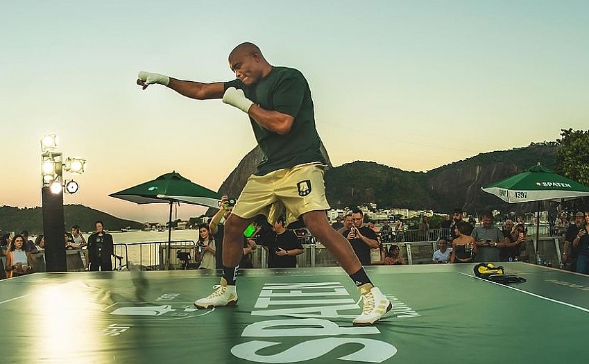 Anderson Silva faz sua última luta no Brasil neste sábado