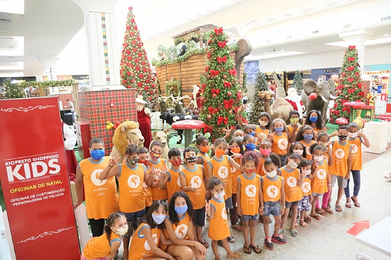 Natal Solidário: Riopreto Shopping recebe crianças do Valquírias World