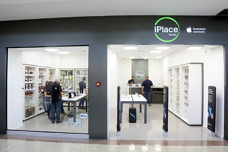 iPlace reinaugura loja com novo design no Riopreto Shopping