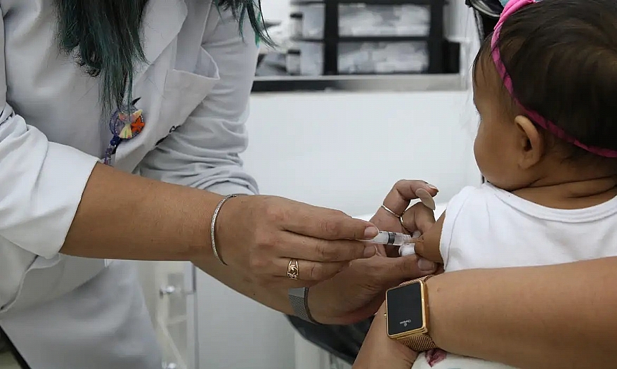Vacinação aos sábados é oportunidade de colocar vacinas em dia