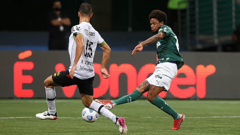  Palmeiras vence o Sport e assume a vice-liderança do Brasileiro