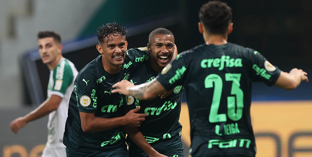 Palmeiras vence Chapecoense com três gols no primeiro tempo