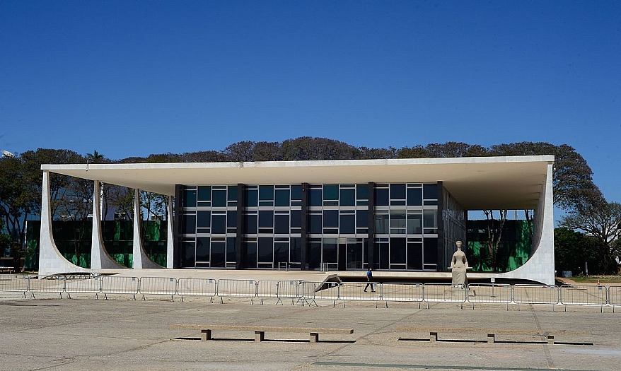 STF descarta reeleição dos presidentes da Câmara e Senado