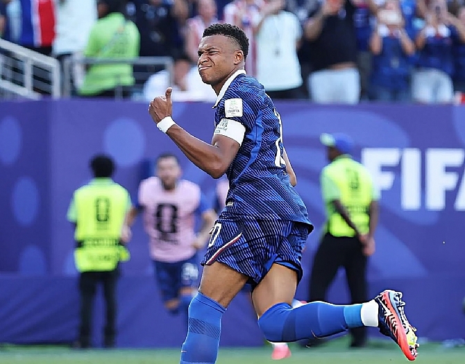 Futebol, política e personagens improváveis: a Copa do Mundo até agora