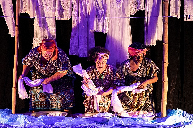 Cênica apresenta o espetáculo ''Bitita – Para Não Esquecer'', neste domingo, no Centro Cultural Sesi Rio Preto