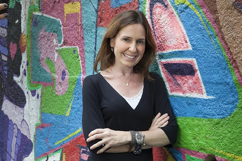 Morre a jornalista Susana Naspolini