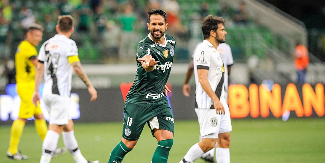 Palmeiras faz três no primeiro tempo e derrota a Ponte Preta